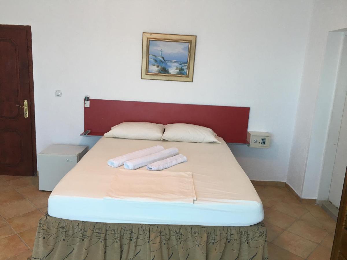 Apartments Monte Ulcinj Ngoại thất bức ảnh